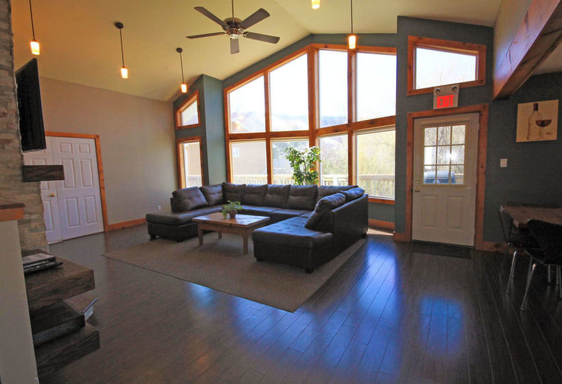 Summit Ridge 3 | Blue Mountains | Ontario | Canada 9