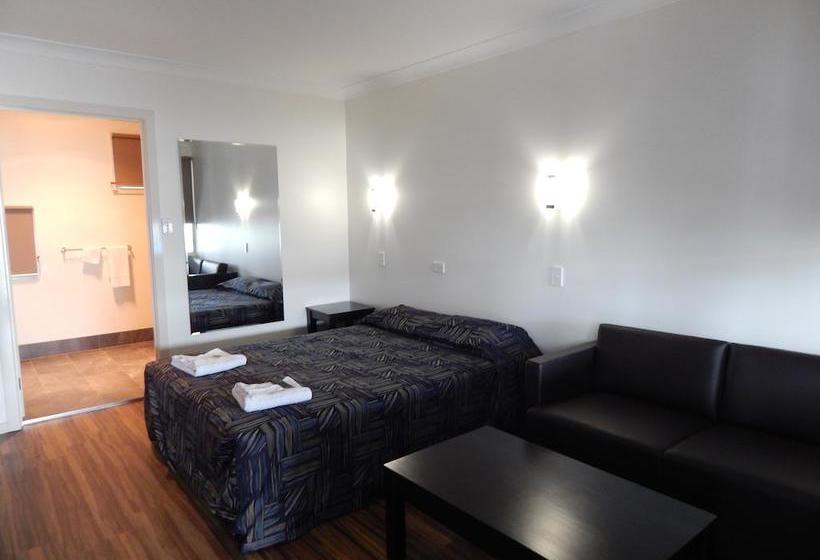 Blackwater Hotel Motel | Blackwater | Queensland | Australia 2