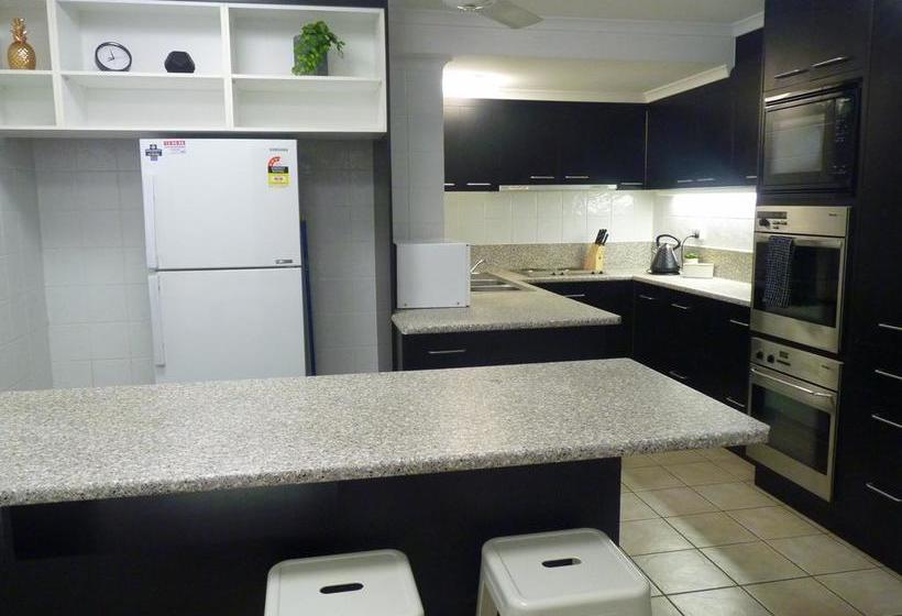 Sunseeker Motel | Hervey Bay | Queensland | Australia 5