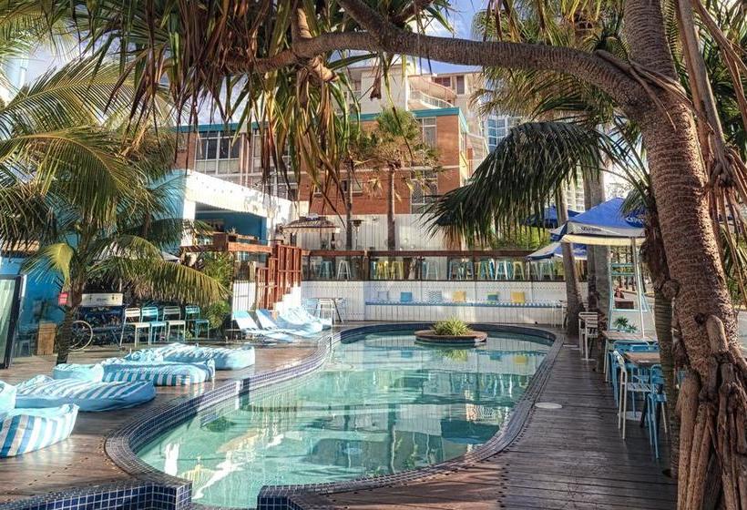 Hotel Komune Resort and Beach Club Greenmount Beach Queensland