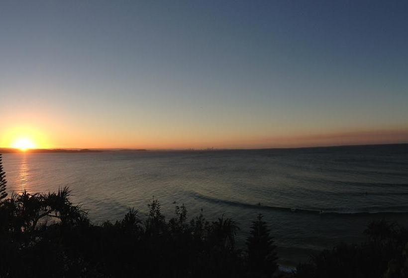 Hotel Komune Resort and Beach Club Greenmount Beach | Gold Coast  | Queensland | Australia 12