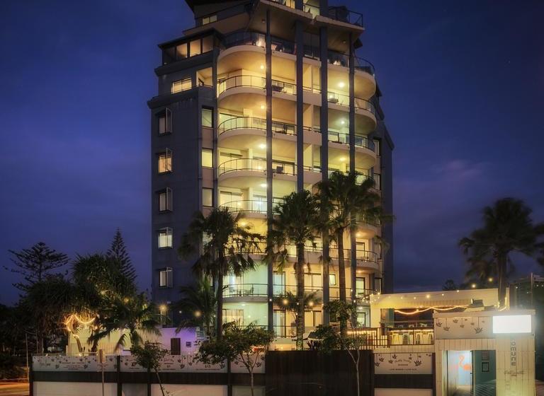 Hotel Komune Resort and Beach Club Greenmount Beach | Gold Coast  | Queensland | Australia 8