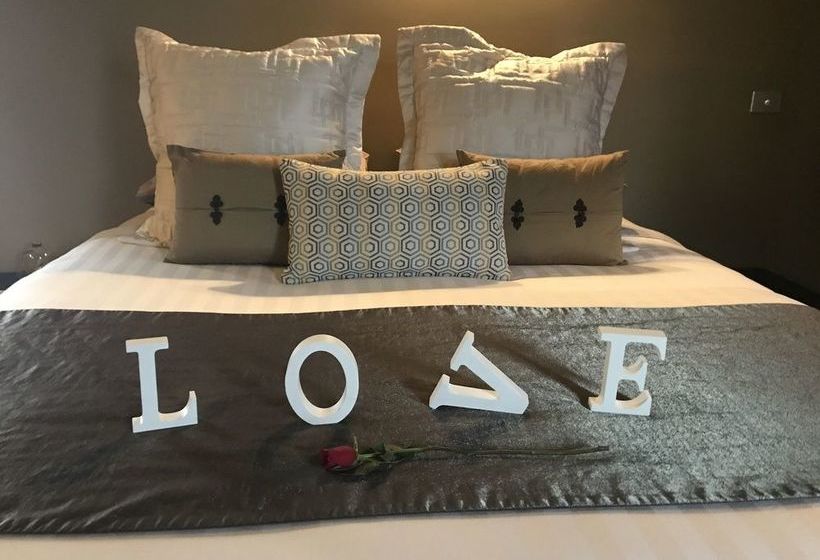 Pensión Spa Suites At Raven Victoria