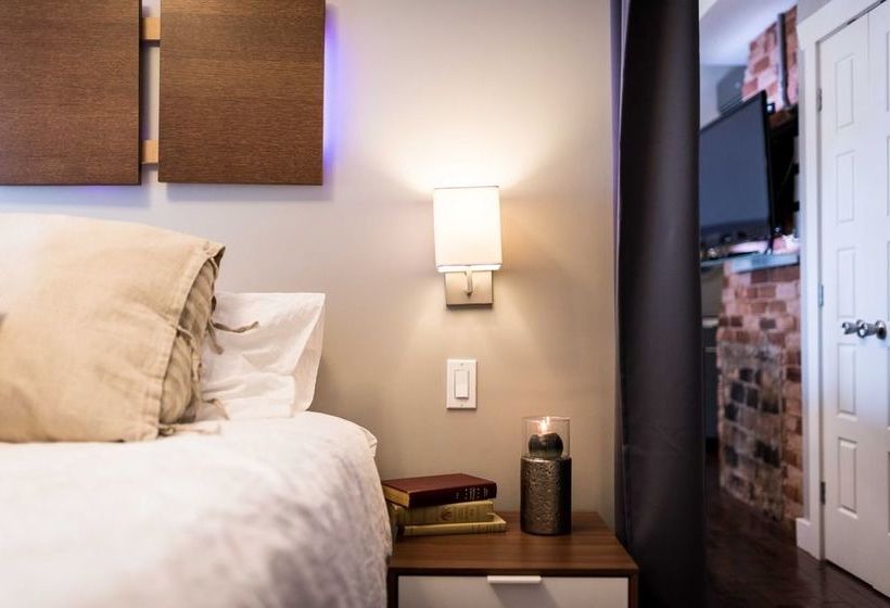 Bower On Queen | Moneton | New Brunswick | Canada 1