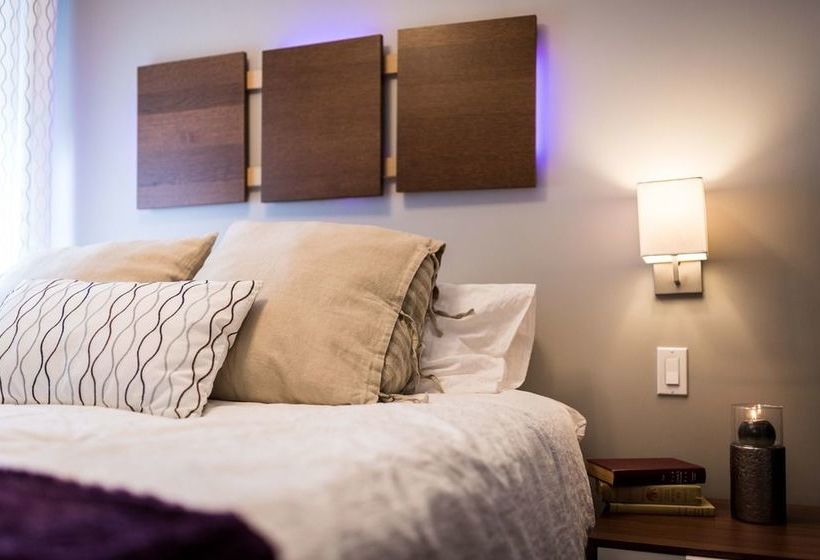 Bower On Queen | Moneton | New Brunswick | Canada 4