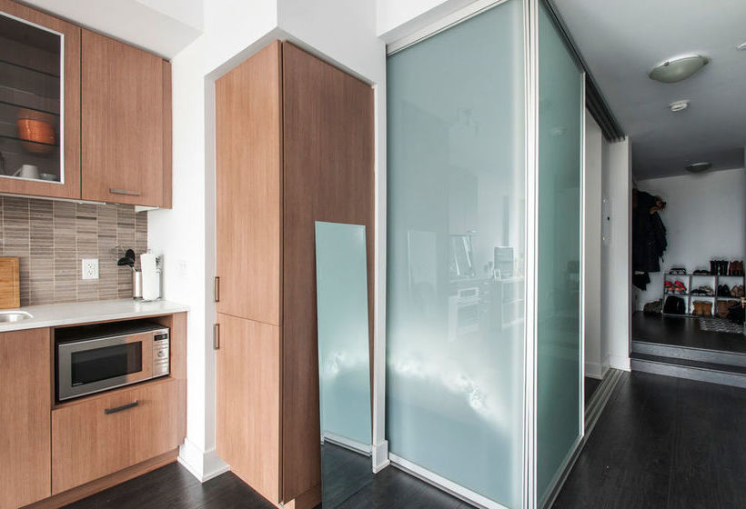 Beautiful King West Apartment | Toronto | Ontario | Canada 8