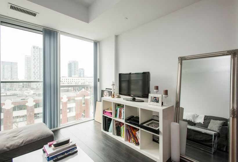 Beautiful King West Apartment | Toronto | Ontario | Canada 9