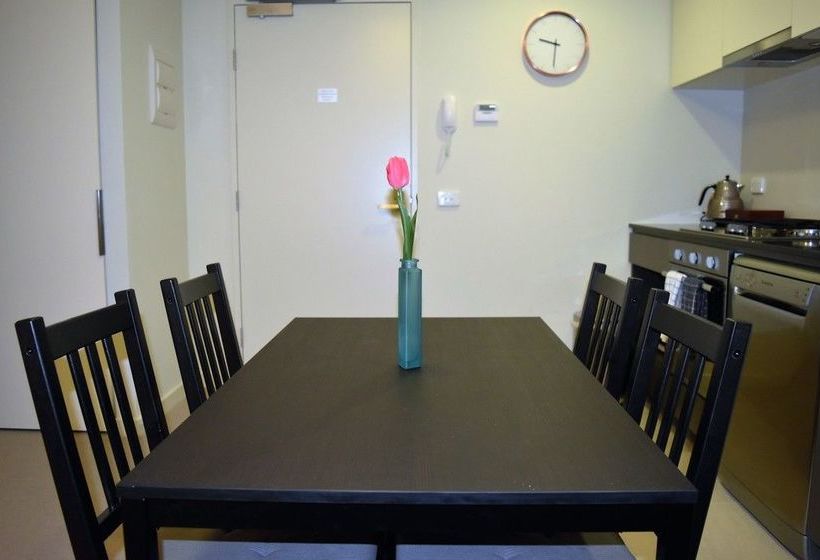 Melbourne Skyhigh Apartments | Melbourne | Victoria | Australia 6