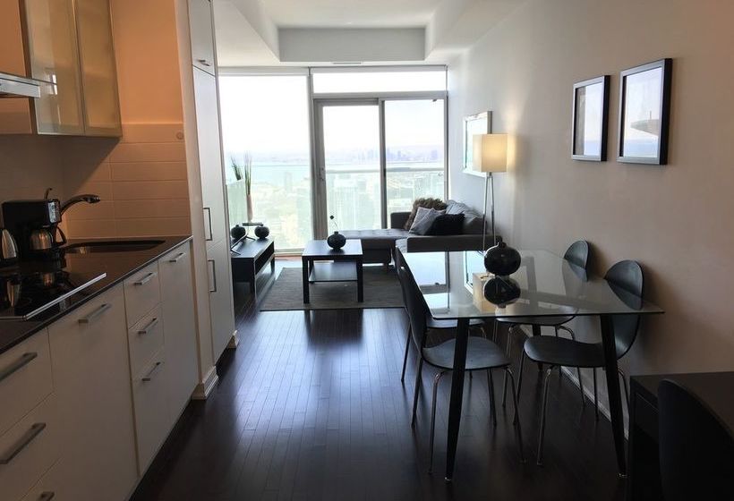 To Stays York And Lakeshore | Toronto | Ontario | Canada 19