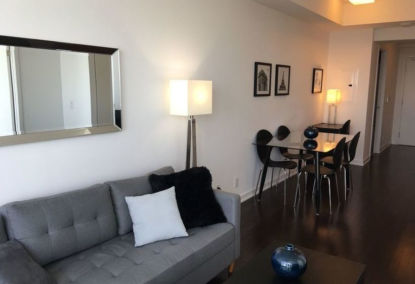 To Stays York And Lakeshore | Toronto | Ontario | Canada 6