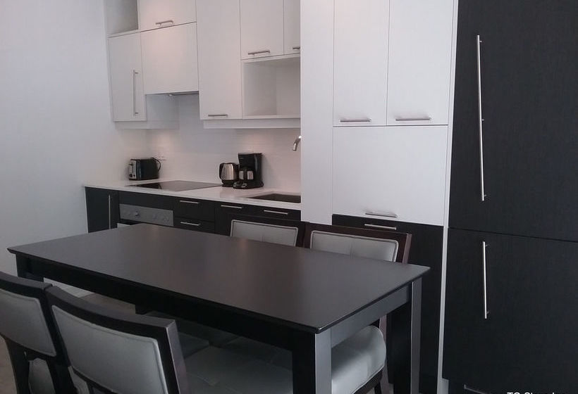 To Stays Richmond And Duncan | Toronto | Ontario | Canada 3