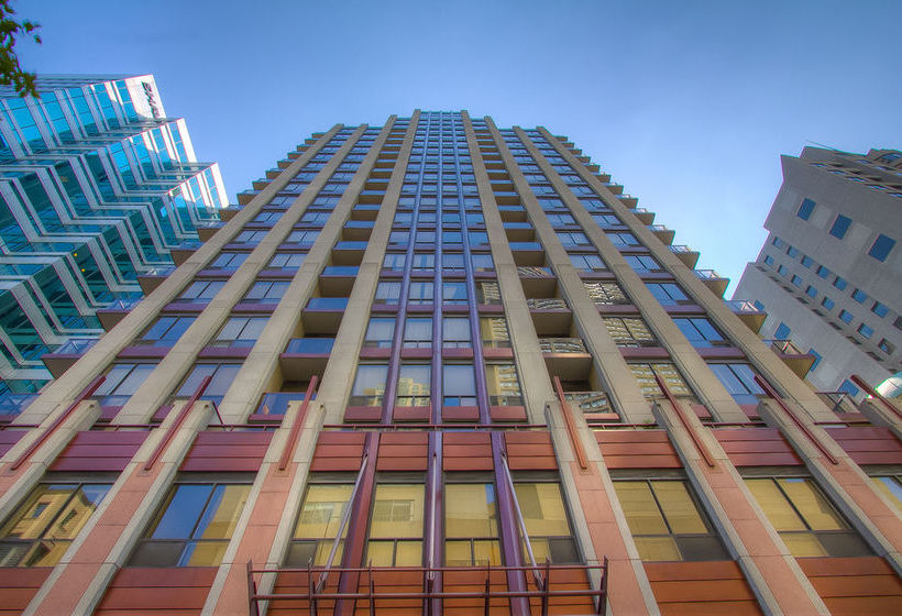 Sky Suites Yorkville | Toronto | Ontario | Canada 14