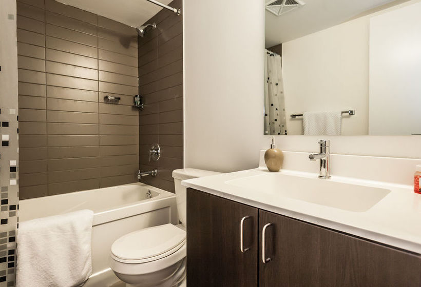 Life Suites Lakeside Mimico | Toronto | Ontario | Canada 18