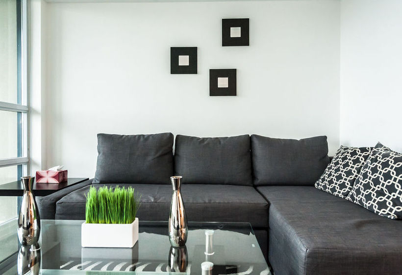 Life Suites Lakeside Mimico | Toronto | Ontario | Canada 9