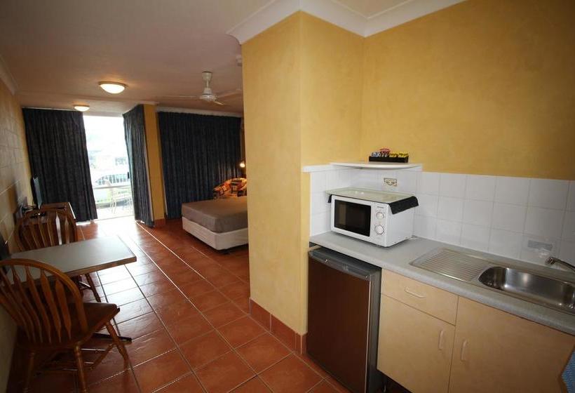 Motel Endeavour Inn Emu Park | Emu Park | Queensland | Australia 11