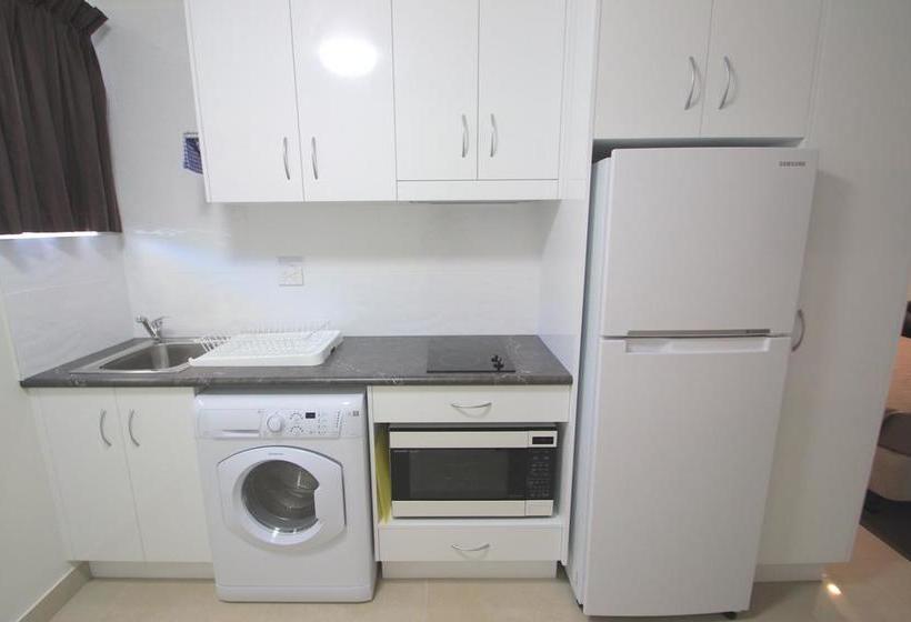 Motel Endeavour Inn Emu Park | Emu Park | Queensland | Australia 9