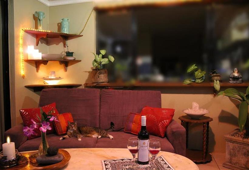 Bed and Breakfast Noosa Edge Nudist Retreat | Doonan | Queensland | Australia 3