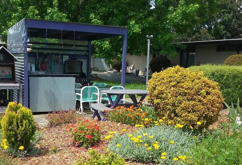 Meeniyan Motel | Meeniyan | Victoria | Australia 2