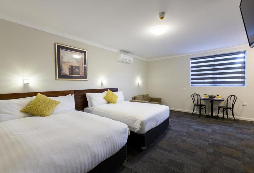 Motel Gallery | Fremantle | Western Australia | Australia 6