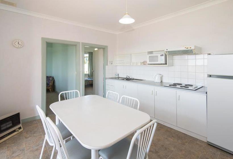 Augusta Hotel Motel | Augusta | Western Australia | Australia 5