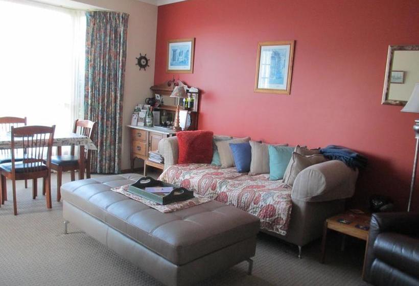 Bed and Breakfast Cornwall Cottage | Cambridge | Tasmania | Australia 12