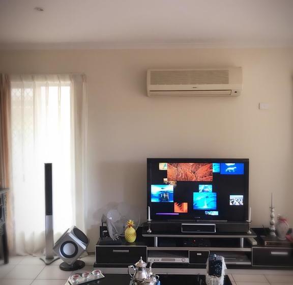 Bed and Breakfast Mountain View Bedroom | Gold Coast  | Queensland | Australia 13