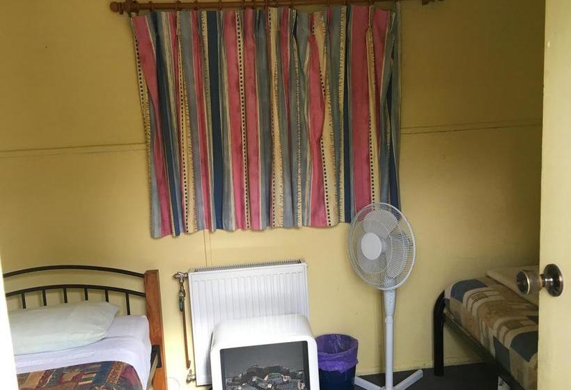 Hostel Neds Beds | Halls Gap | Victoria | Australia 2