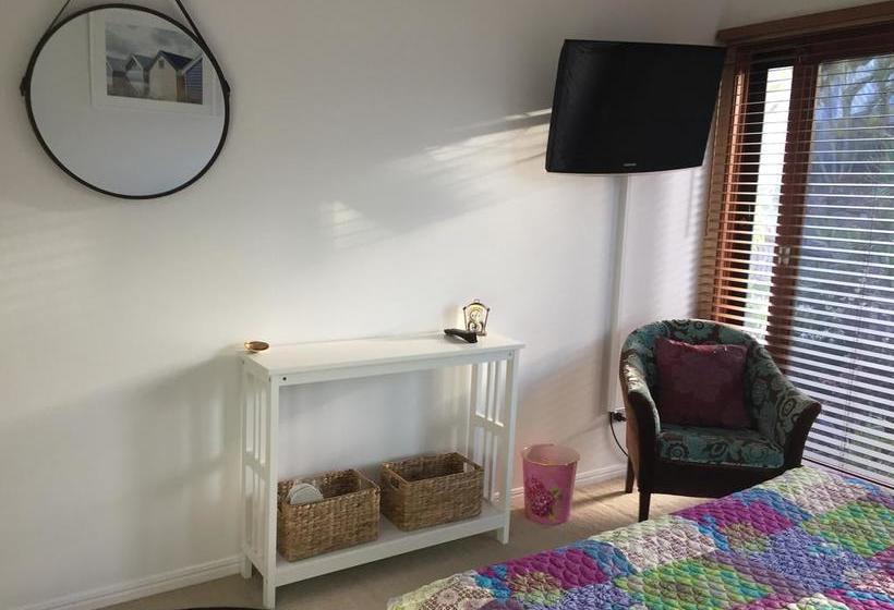 Bed and Breakfast Hidden Gem Burleigh Heads | Gold Coast  | Queensland | Australia 13