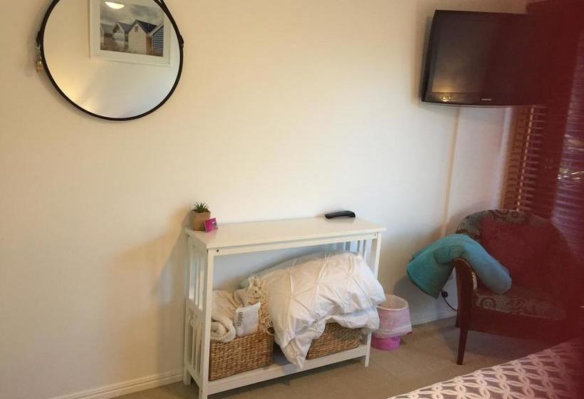 Bed and Breakfast Hidden Gem Burleigh Heads | Gold Coast  | Queensland | Australia 3