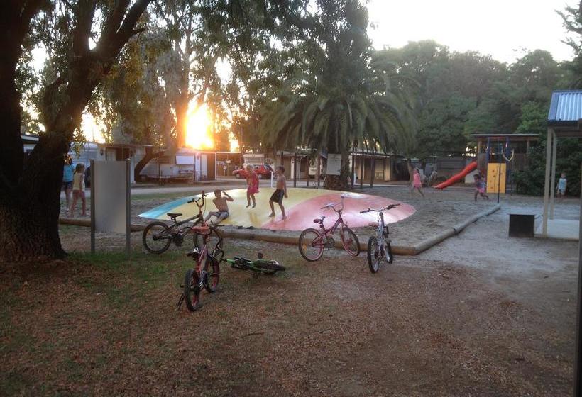 Nagambie Caravan Park & Motel | Nagambie | Victoria | Australia 6