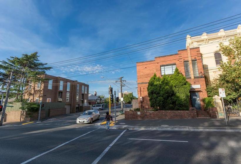 Hostel Landing Pads Richmond