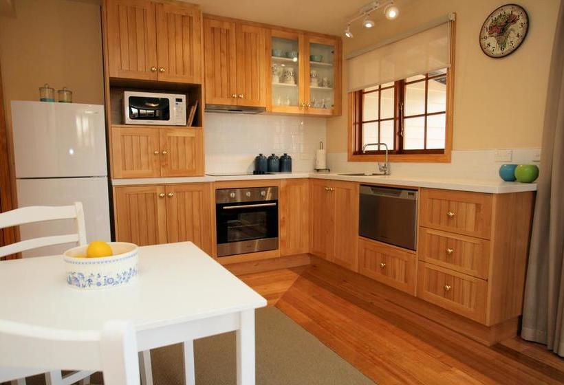 Bed and Breakfast Otago Cottage | Hobart | Tasmania | Australia 10