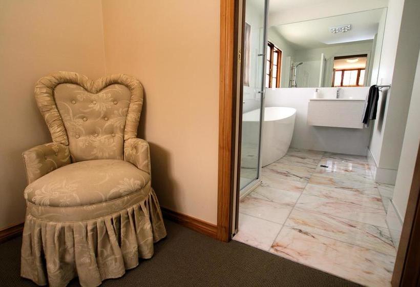 Bed and Breakfast Otago Cottage | Hobart | Tasmania | Australia 5