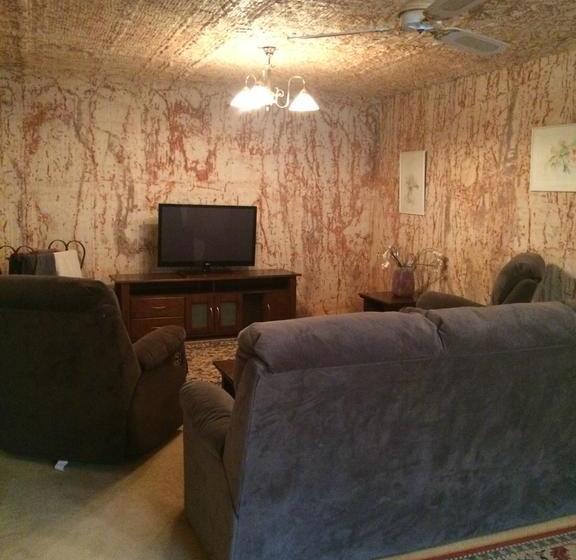 Jam B&b | Coober Pedy | South Australia | Australia 1