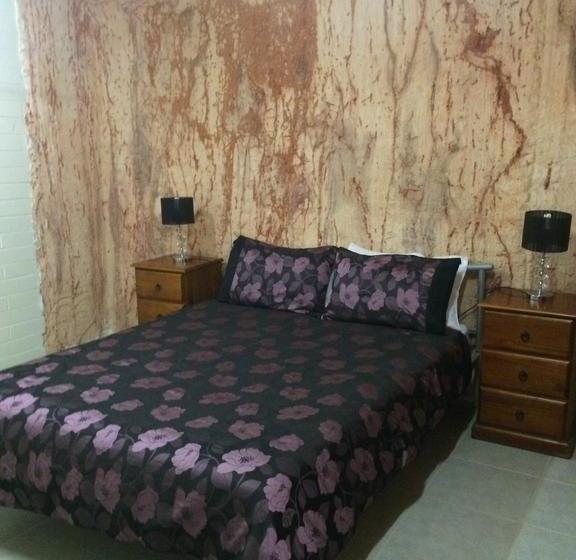 Jam B&b | Coober Pedy | South Australia | Australia 4