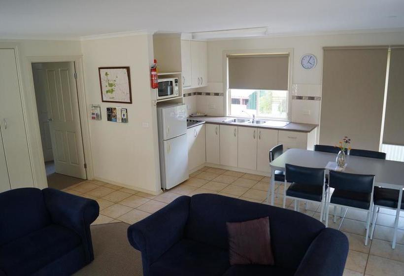Motel Tooleybuc River Retreat Villas | Tooleybuc | New South Wales | Australia 1