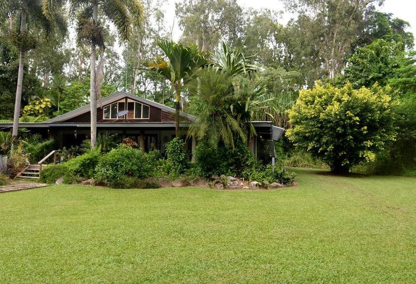 Bed and Breakfast Bed&Breakfast The Chantra Mission Beach Mission Beach Queensland