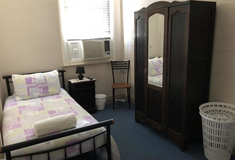 Hotel Royal Private | Charters Towers | Queensland | Australia 4