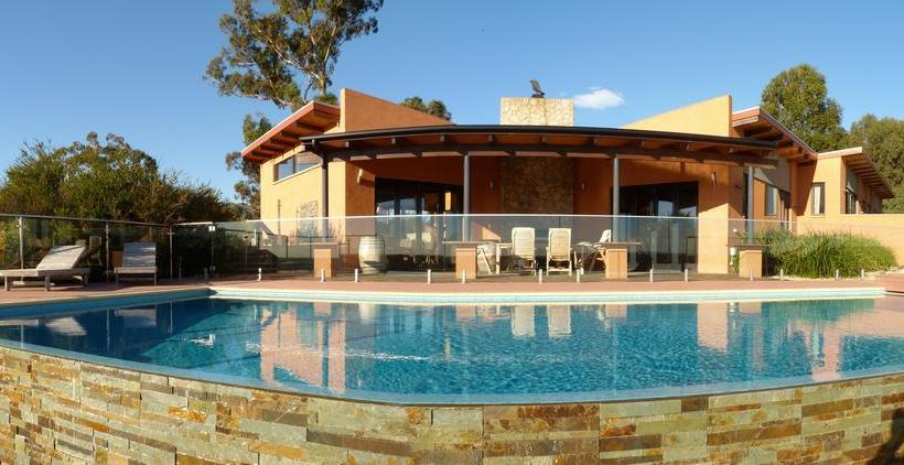 Resort Meringa Springs | Halls Gap | Victoria | Australia 1