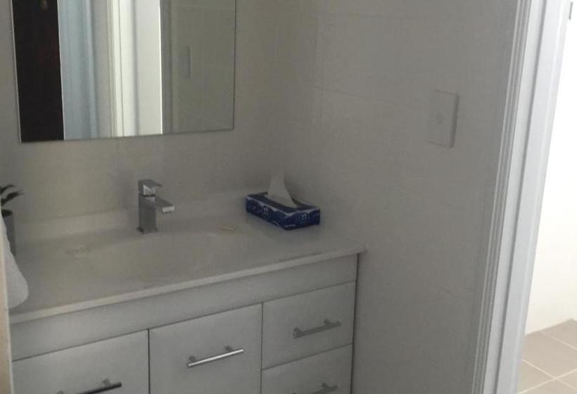 Motel Newcastle Tighes Hill Accommodation | Newcastle | New South Wales | Australia 5