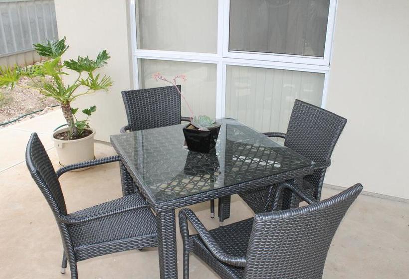 Bed and Breakfast Lyreen's Apartment | Auburn | South Australia | Australia 11