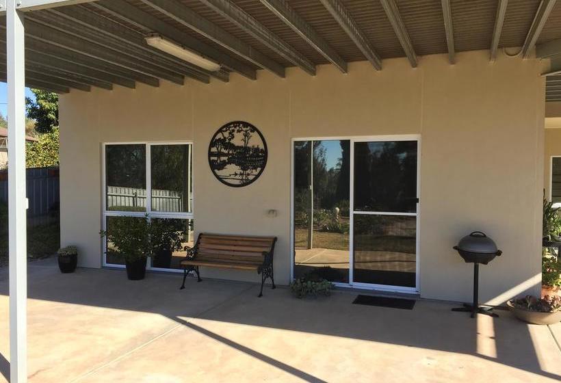 Bed and Breakfast Lyreen's Apartment | Auburn | South Australia | Australia 3