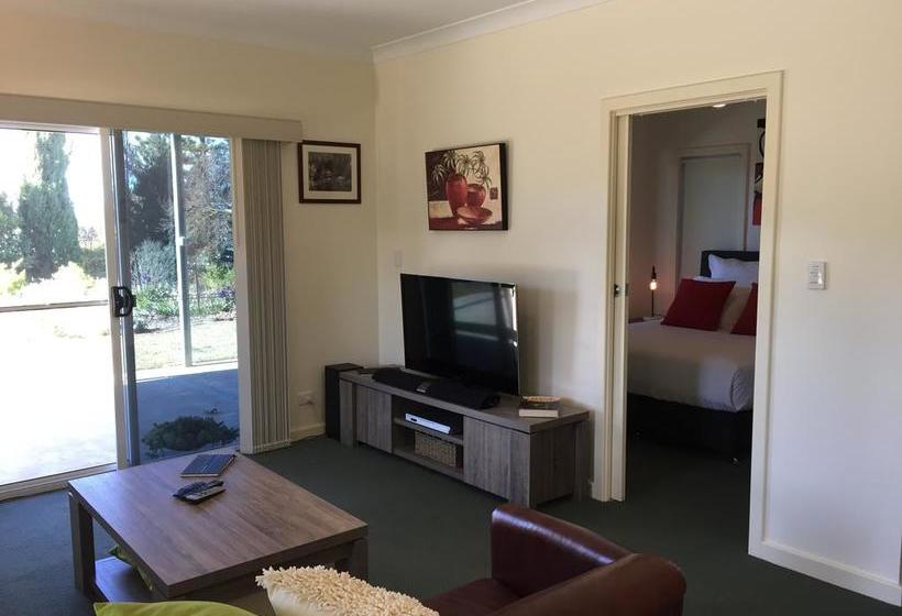 Bed and Breakfast Lyreen's Apartment | Auburn | South Australia | Australia 4