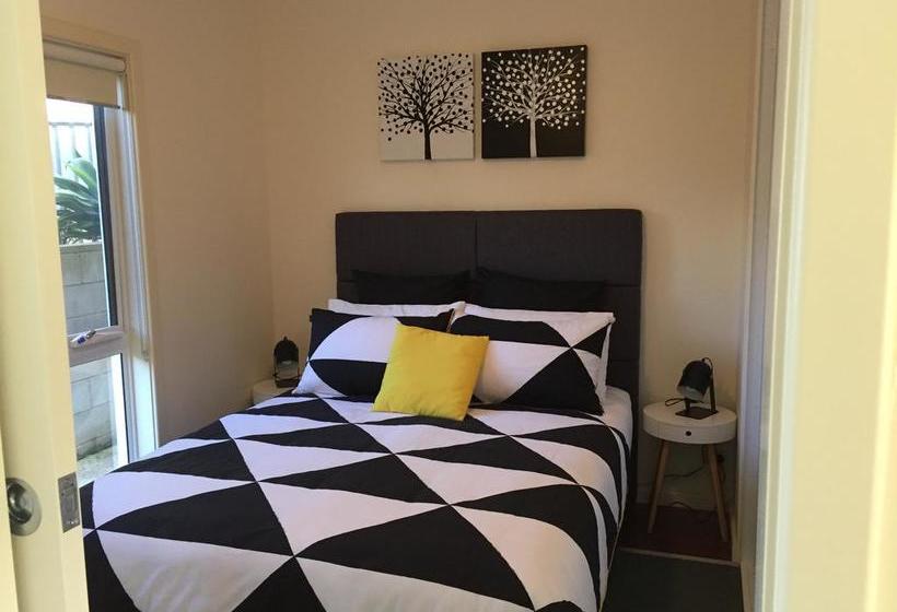 Bed and Breakfast Lyreen's Apartment | Auburn | South Australia | Australia 5