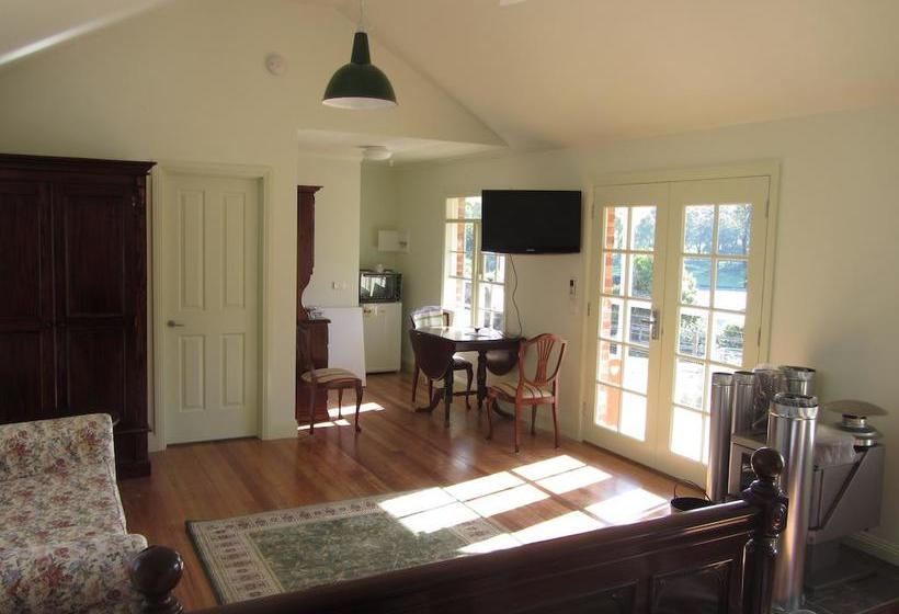 Bed and Breakfast Honeyeater Cottage | Melbourne | Victoria | Australia 12