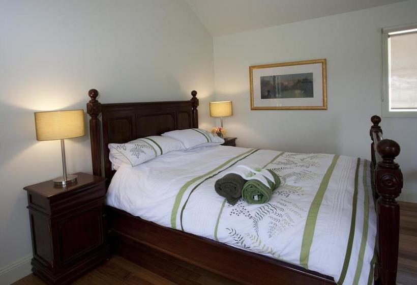 Bed and Breakfast Honeyeater Cottage | Melbourne | Victoria | Australia 13