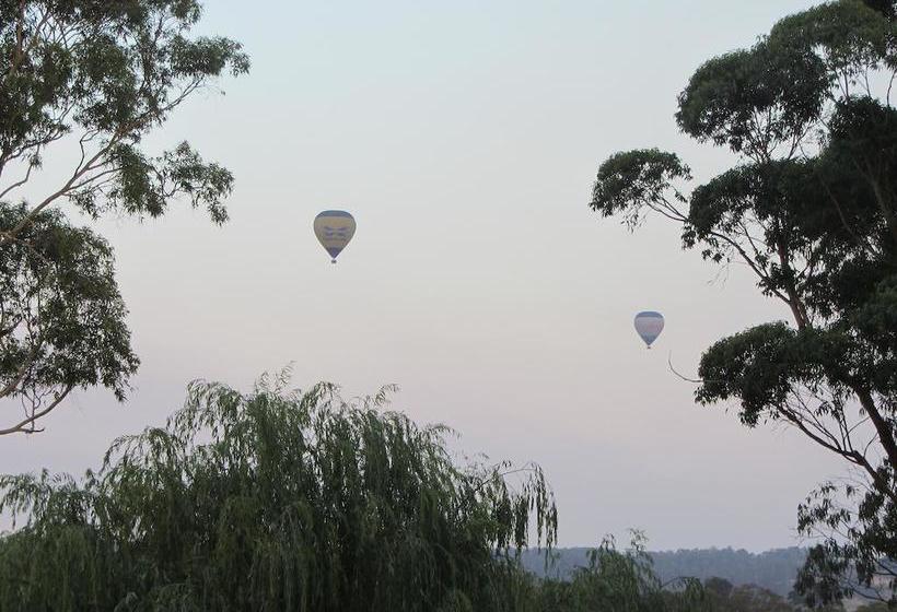 Bed and Breakfast Honeyeater Cottage | Melbourne | Victoria | Australia 18