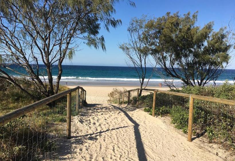 Bed and Breakfast Your Private Broadbeach Studio | Gold Coast  | Queensland | Australia 3