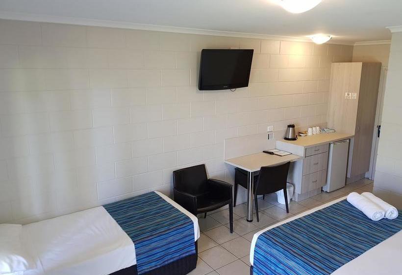 Cardwell Beachcomber Motel & Tourist Park | Cardwell | Queensland | Australia 8