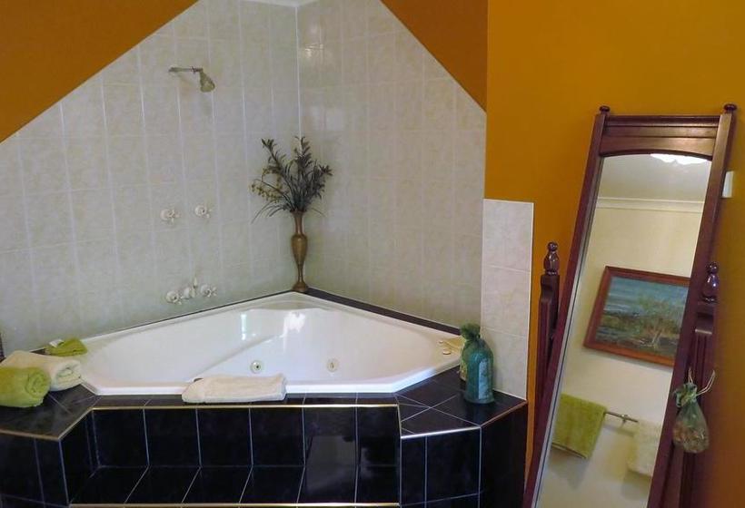 Bed and Breakfast Bed&Breakfast Gumtree on Gillies | Yungaburra | Queensland | Australia 9